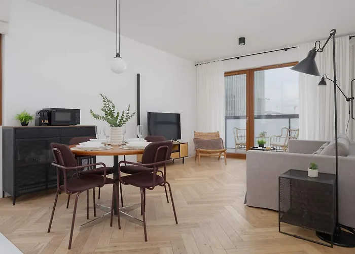 Unique Two Bedroom With Air Conditioning By Renters Prestige Lejlighed