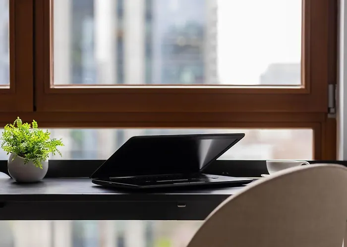 Lejlighed Unique Two Bedroom With Air Conditioning By Renters Prestige