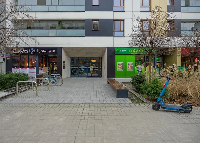 Apartment Unique Two Bedroom With Air Conditioning By Renters Prestige *