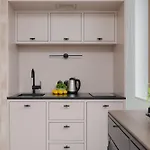 Unique Two Bedroom With Air Conditioning By Renters Prestige *