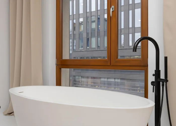 Unique Two Bedroom With Air Conditioning By Renters Prestige * Varšava